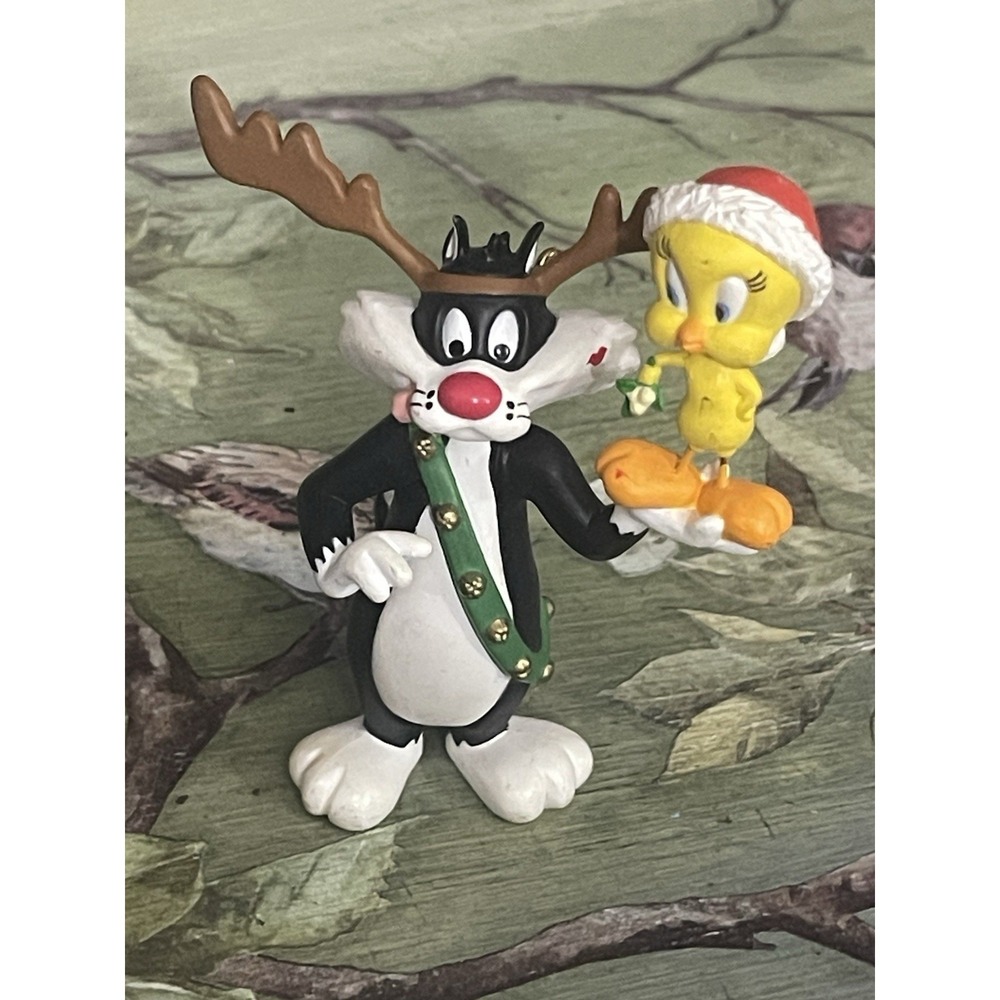 Vintage 1993 Hallmark Keepsake Christmas Ornament Sylvester and Tweety